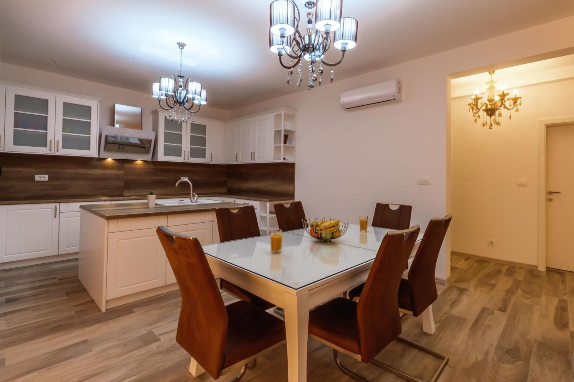 Opium Mar Apartments Petrovac Room photo