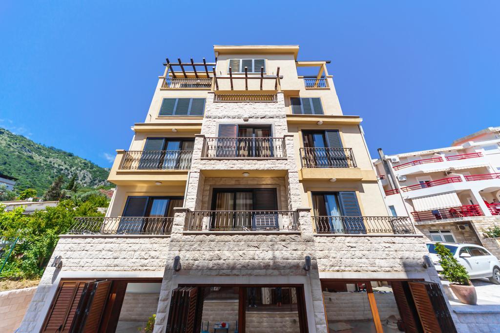 Opium Mar Apartments Petrovac Exterior photo