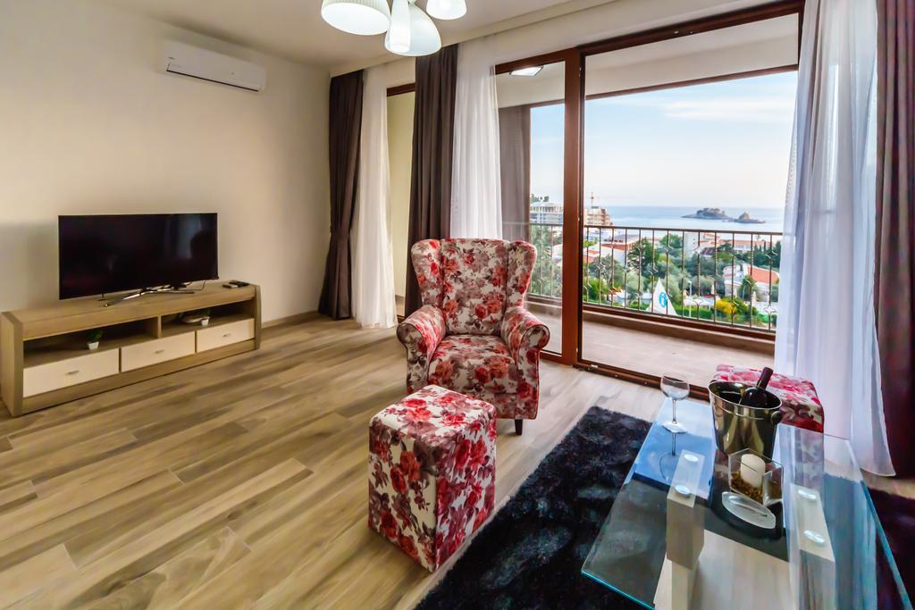 Opium Mar Apartments Petrovac Exterior photo
