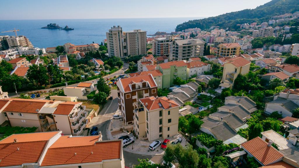 Opium Mar Apartments Petrovac Exterior photo